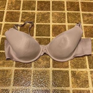 Warner's bra size 36B